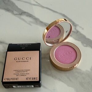 Gucci Blush de Beauté in True Pink